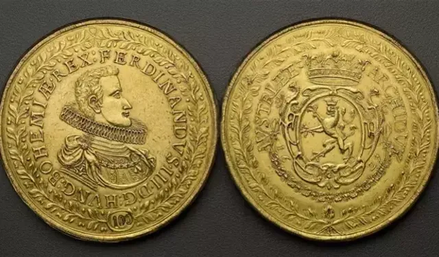 İsviçre’de toprak altından çıkan tarihi sikkeler müzayedeye çıkıyor