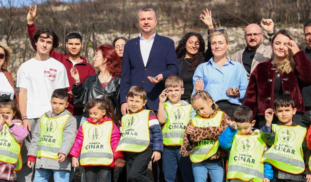 Buca’nın çocukları doğayı yeniden yeşertiyor