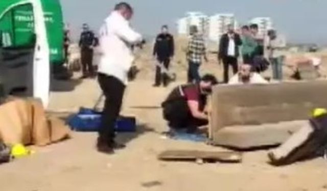 Cesedi halıya sarıp çekyat içinde çöpe atmışlar