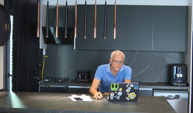 İzmir Güzelbahçe'de fedakarlığın adı: Öğretmenler akşamlarını öğrencilerine armağan ediyor