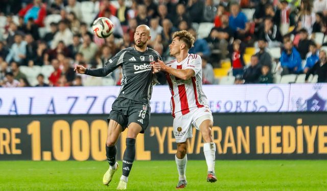 Hesap.com Antalyaspor – Beşiktaş: 1-3