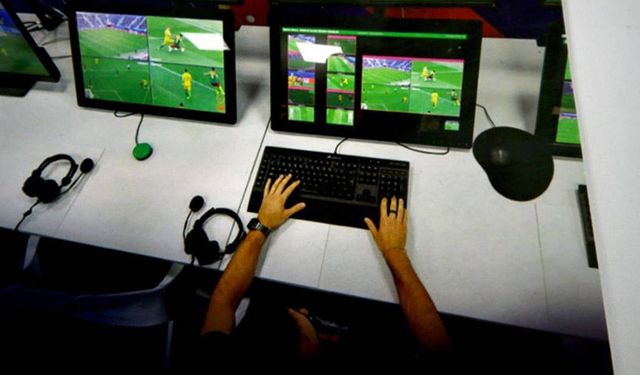 Beşiktaş-Fenerbahçe derbisinin VAR hakemi belli oldu