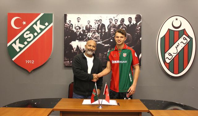 Karşıyaka’da genç kaleci Sadri Ege profesyonel oldu