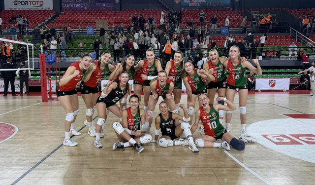 Karşıyaka, liderlik takibini sürdürüyor