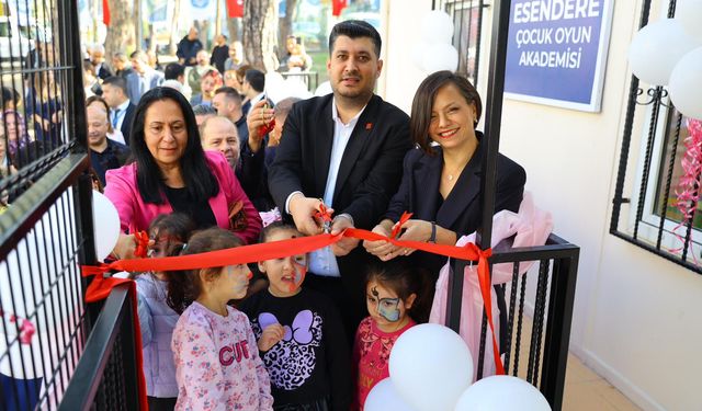 Karabağlar’da söz çocuklarda: Esendere Oyun Akademisi açıldı