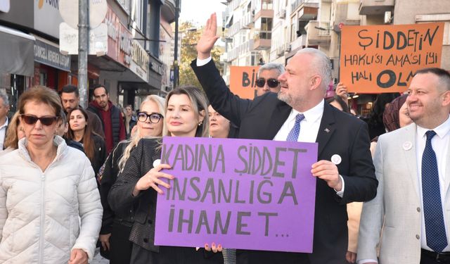 Menemen, kadına şiddete karşı tek ses oldu