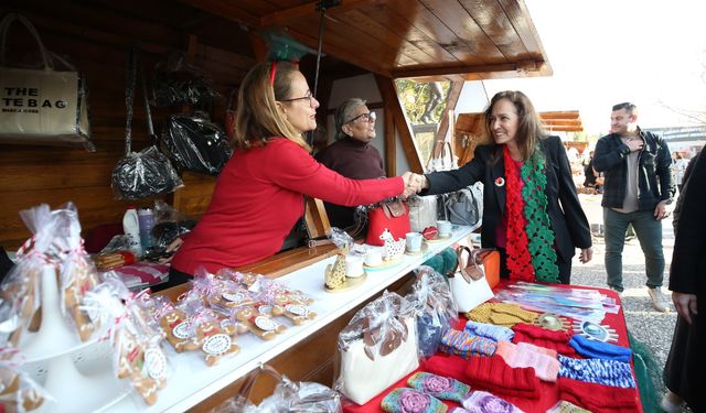 Karşıyaka ışıl ışıl olacak: Yeni Yıl Şenliği başlıyor