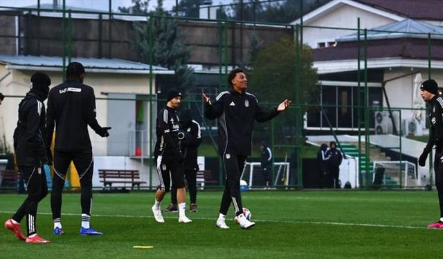Beşiktaş Derbiye Hazır: Deplasman Öncesi Nefesler Tutuldu!