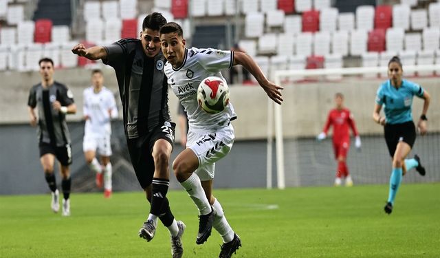 Altaylı Ünal ilk golünü attı: Genç santrfor siftah sevincini yaşadı