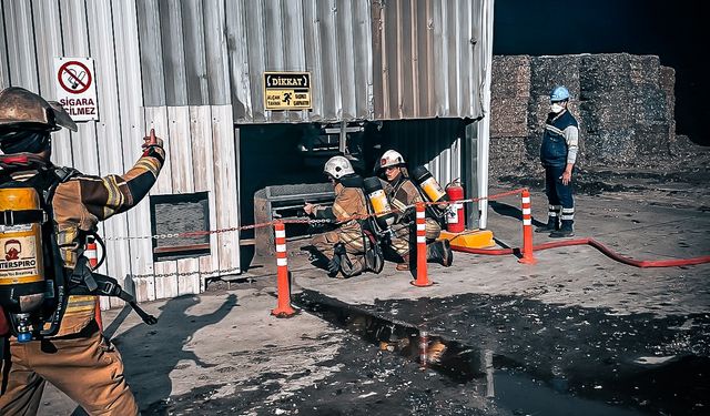 Bornova’da nefes kesen tatbikat: İtfaiye alevlerin arasından can aldı