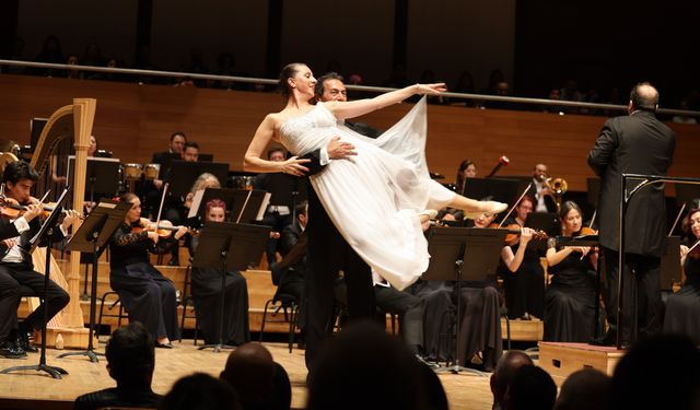 İzmir Devlet Senfoni Orkestrası’ndan yeni yıla görkemli konser