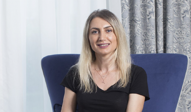 Dilek İmamoğlu’ndan canlı yayın çıkışı: “Meclis’te oylamaya gelince yan çiziyorlar”