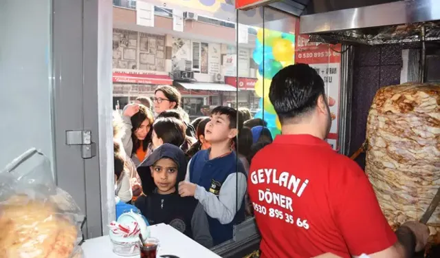 İzmirli dönerciden Sadettin Saran’a verilen söz tutuldu