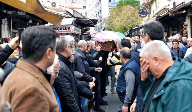 Bornova’nın acı günü: Erzene Mahallesi Muhtarı Ayşe Müjgan Pakyürek’e son veda