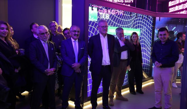 Her şey çocuklar için: Dijital geleceğe uzanan dayanışma