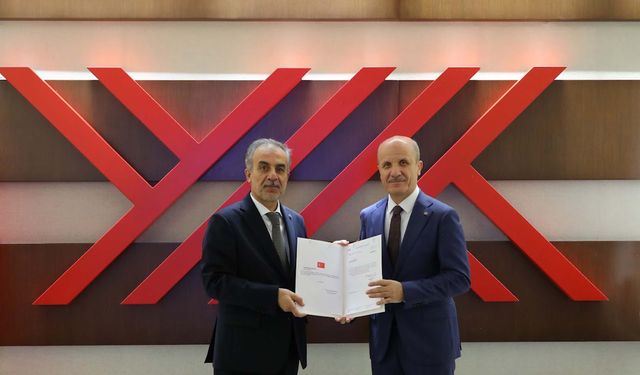 Ege Üniversitesi'nde yeni dönem: Prof. Dr. Musa Alcı rektörlük koltuğuna oturdu