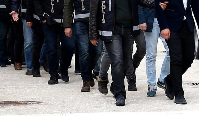 Yerlikaya duyurdu: İzmir dahil Siber suçlara darbe, 301 şüpheli yakalandı