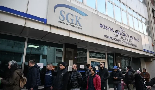 SGK’dan "sahte emeklilik" operasyonu: 245 bin kişinin maaşı kesildi