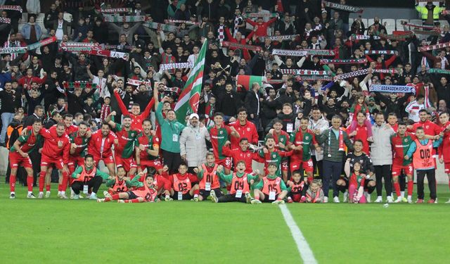 Karşıyaka ve Eskişehirspor’dan karşılıklı bilet jesti