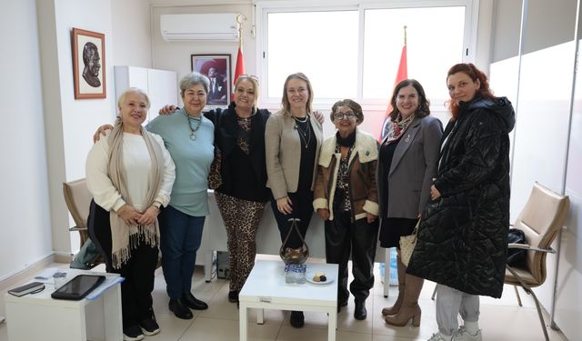 Konak’ta Komşu Buluşmaları’nın altıncısı yoğun ilgiyle gerçekleşti