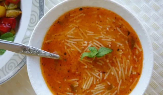 İzBB Kent Lokantaları 8 Aralık Pazartesi Günü Menüsü