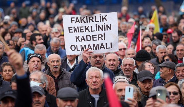 CHP’li Karabat: Emeklilik artık hayatta kalma mücadelesi