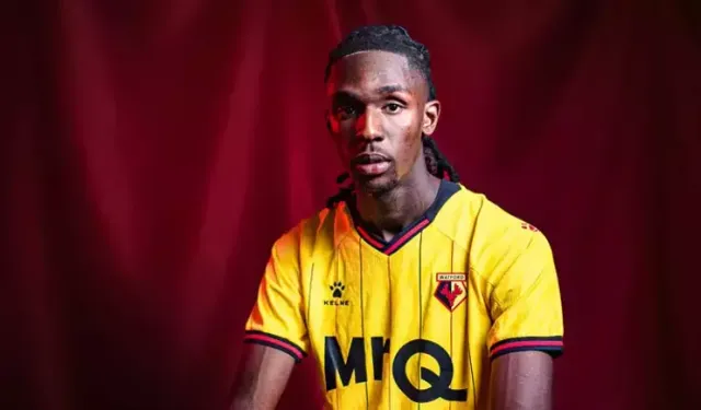 Göz-Göz orta sahayı gençleştiriyor: Dwomoh için düğmeye basıldı