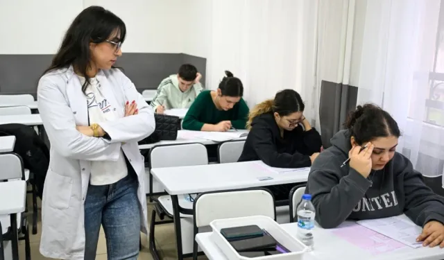 Bornova Belediyesi’nden öğrencilere ücretsiz eğitim hamlesi