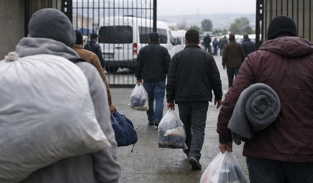 Vali Elban açıkladı... İzmir'de kaç suçlu tahliye olacak?