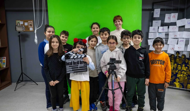 Bornova’da yarıyıl tatiline sinema molası: Çocuklar için ücretsiz film kulübü başladı