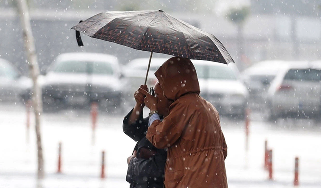 Meteoroloji’den kuvvetli sağanak ve fırtına uyarısı: 9 il için sarı alarm
