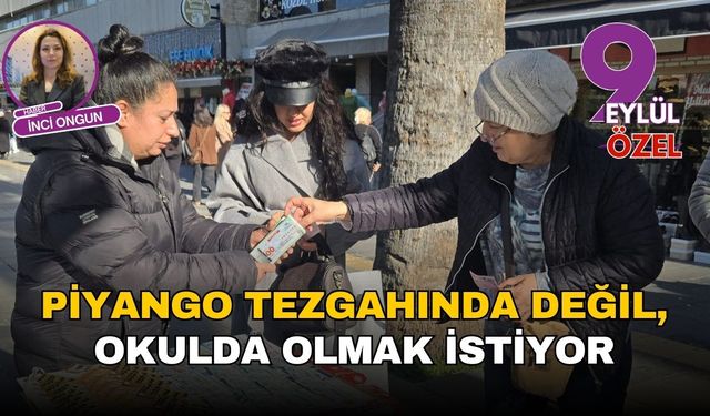 Atanamayan öğretmen, sokakta umut dağıtıyor