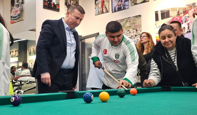 İzmir’de Yeşilay buluşması: Özel sporcular sporla güçleniyor