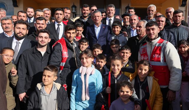 Özgür Özel: Acılardan ders çıkarıp depreme karşı tedbir almak zorundayız