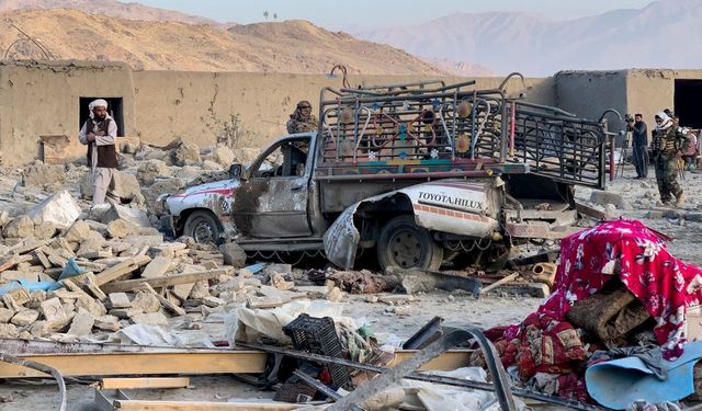 Pakistan'dan Afganistan'a hava operasyonu: 17 ölü