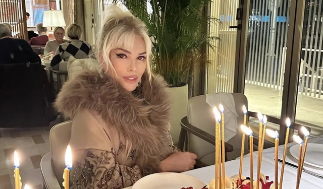Süperstar Ajda Pekkan 80 yaşında: 'Sevginiz en değerli hediyem'