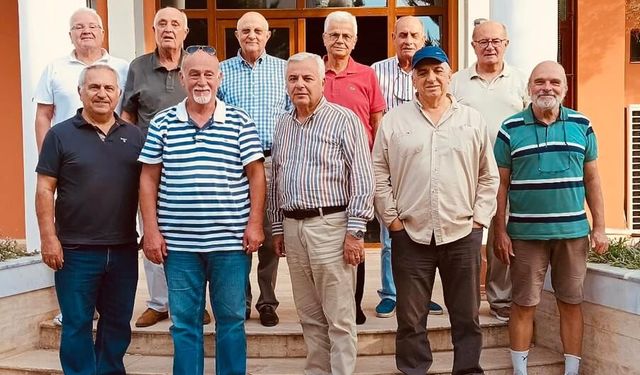 Karşıyaka'da seçimi hareketliliği ve Altay heyecanı bir arada