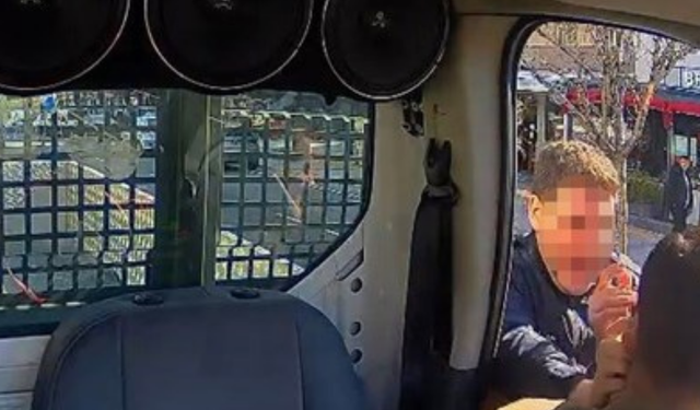 İzmir'de sürücüye darp soruşturması: 2 polise idari işlem