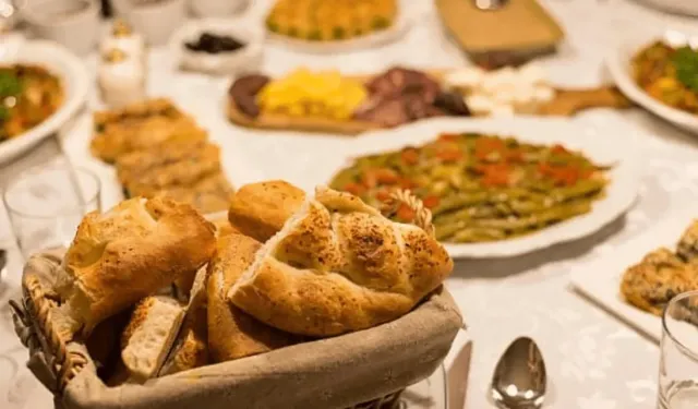 Sağlık Bakanlığı’ndan ilk iftar öncesi uyarı: Ramazan sofrasında bunlara dikkat edin