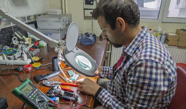 Asperger sendromlu yüksek mühendis, Eşrefpaşa Hastanesi’nde görevde