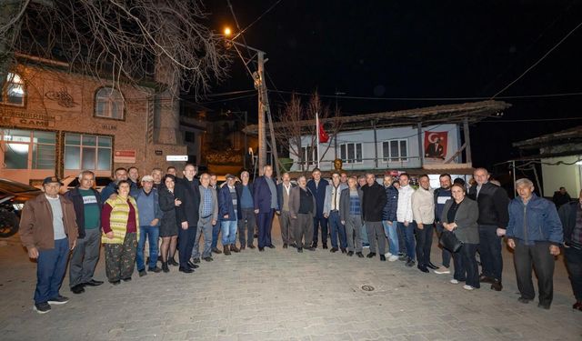 Başkan Tugay iftardan sahura halkla buluştu