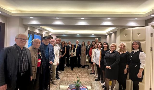 “İzmir 8 bin 500 yıllık mirasını tek çatı altında anlatmalı”