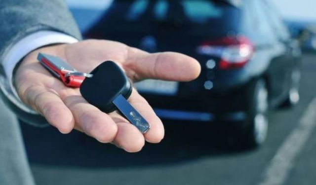 İkinci el otomobilde kısıtlama devam ediyor: Bakanlıktan 2027 kararı