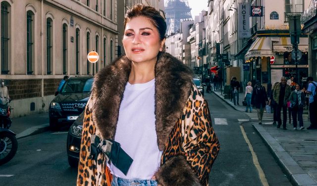 Sibel Can Paris'ten fotoğraflar paylaştı