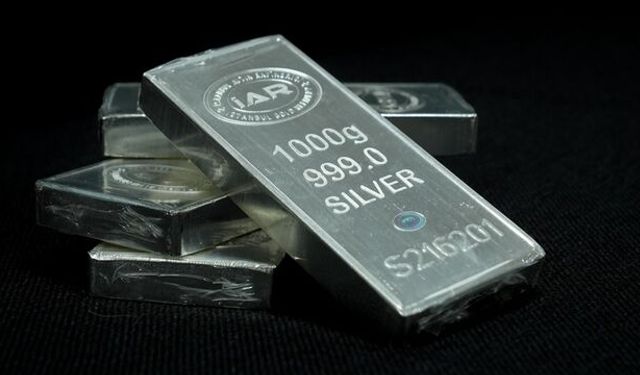 Değerli metallerde savaş etkisi: 2 Mart 2026’da gümüş gram fiyatı ne kadar oldu?