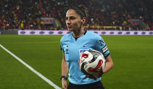 Süper Lig’de 22 yıl sonra bir ilk: Asen Albayrak düdük çaldı