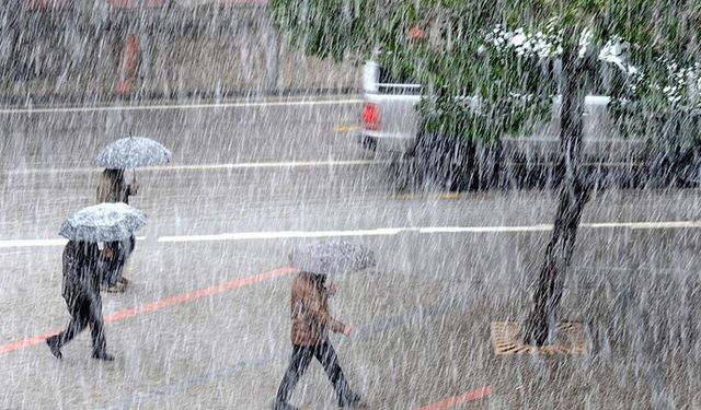 Meteoroloji’den kritik uyarı: 19 il için sarı kod, sağanak ve fırtına bekleniyor