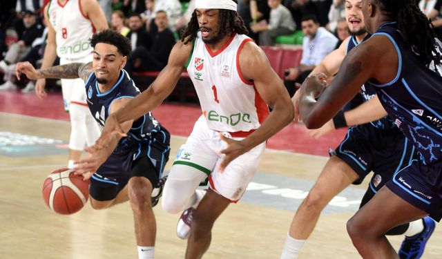 Karşıyaka Düşme Hattından Çıkamıyor