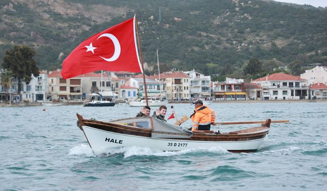 Foça’da denizle iç içe festival: “Buranın Balıkları” ilk günden büyük ilgi gördü
