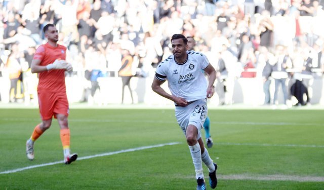 40'lık çınardan jeneriklik kapanış!